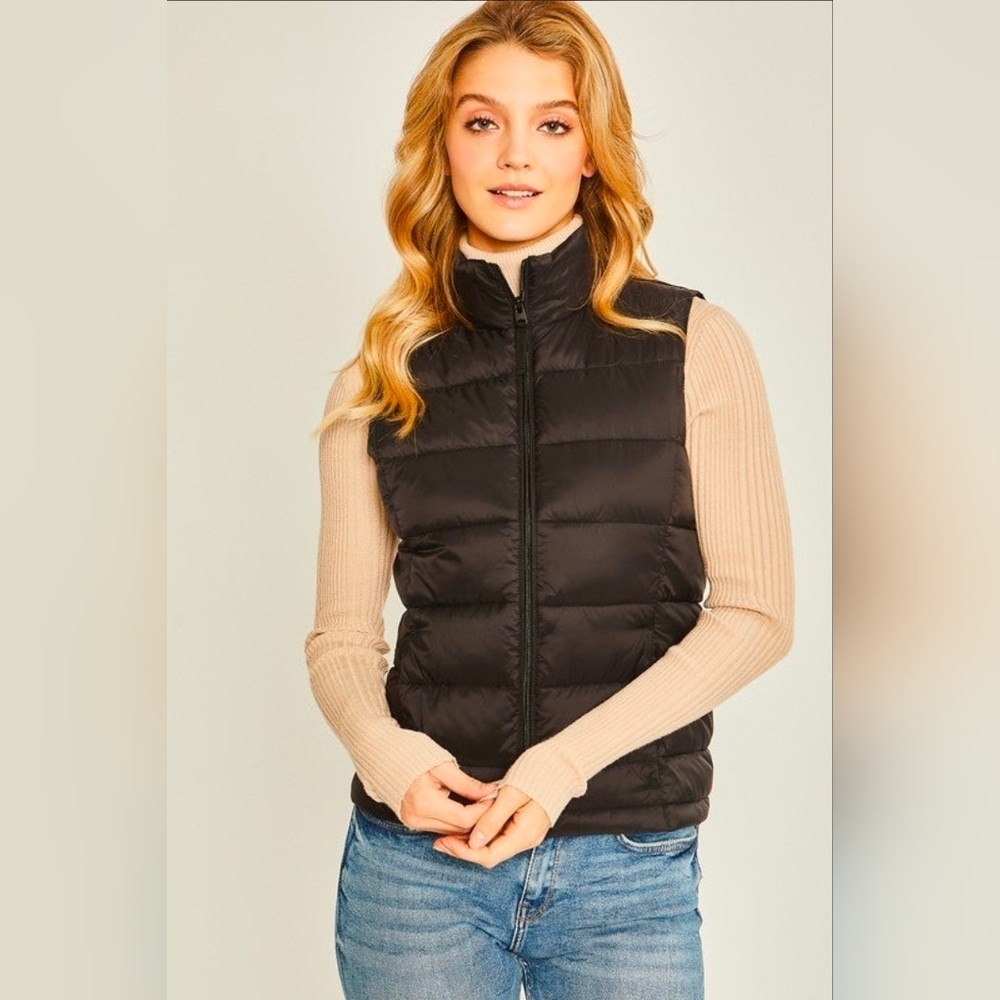 Love Tree Puffer Vest Small Black